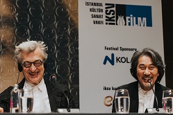 WIM WENDERS VE KOJI YAKUSHO ONUR KONUĞU